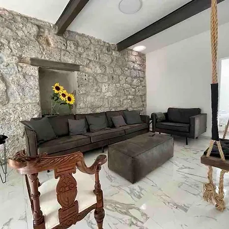 Loft With Rooftop Garden Terrace By The Nyaraló *