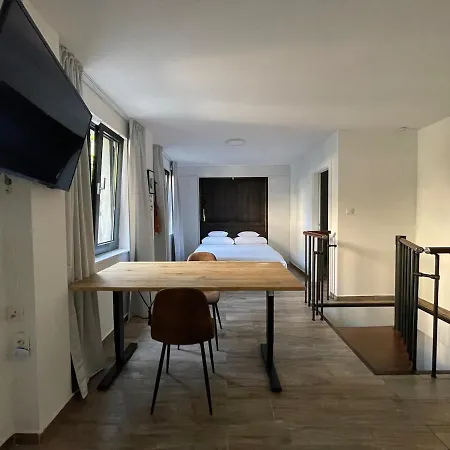 Loft With Rooftop Garden Terrace By The Ferienhaus *