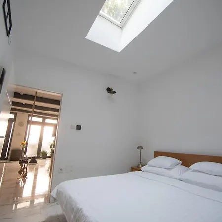 Loft With Rooftop Garden Terrace By The Abbázia