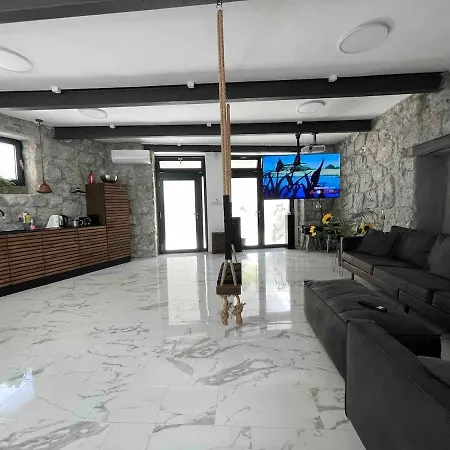 Loft With Rooftop Garden Terrace By The Nyaraló *