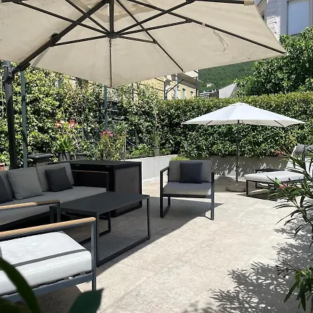 Loft With Rooftop Garden Terrace By The