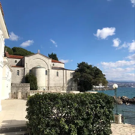 Loft With Rooftop Garden Terrace By The Holiday home Opatija