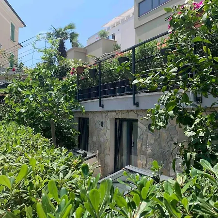 בית נופש Loft With Rooftop Garden Terrace By The