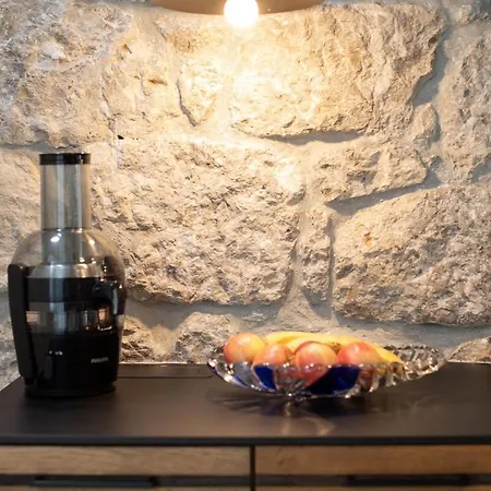 Loft With Rooftop Garden Terrace By The Casa vacanze