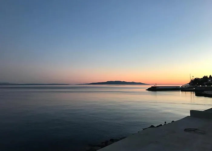 Holiday home Loft With Rooftop Garden Terrace By The