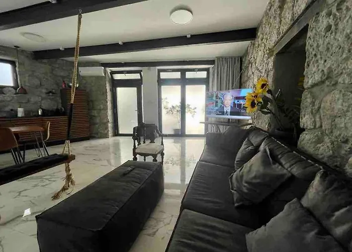 Loft With Rooftop Garden Terrace By The 度假居 奥帕提亚