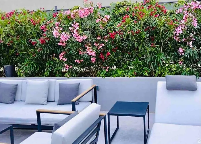 Loft With Rooftop Garden Terrace By The 奥帕提亚