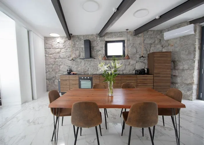 Loft With Rooftop Garden Terrace By The *